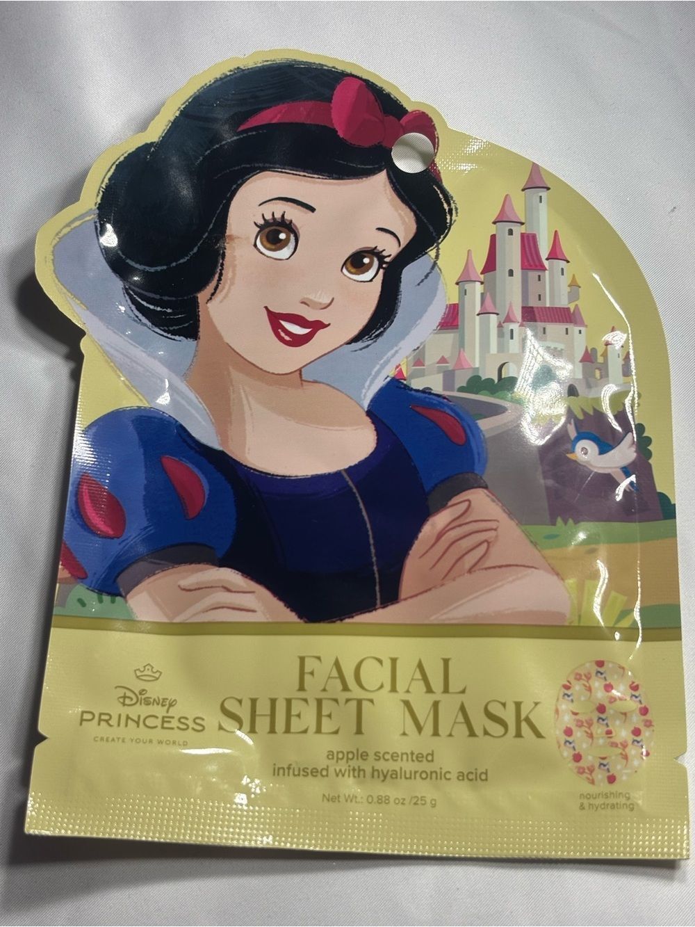 2 New Disney Princess Snow White Skincare Set - Yellow & Pink